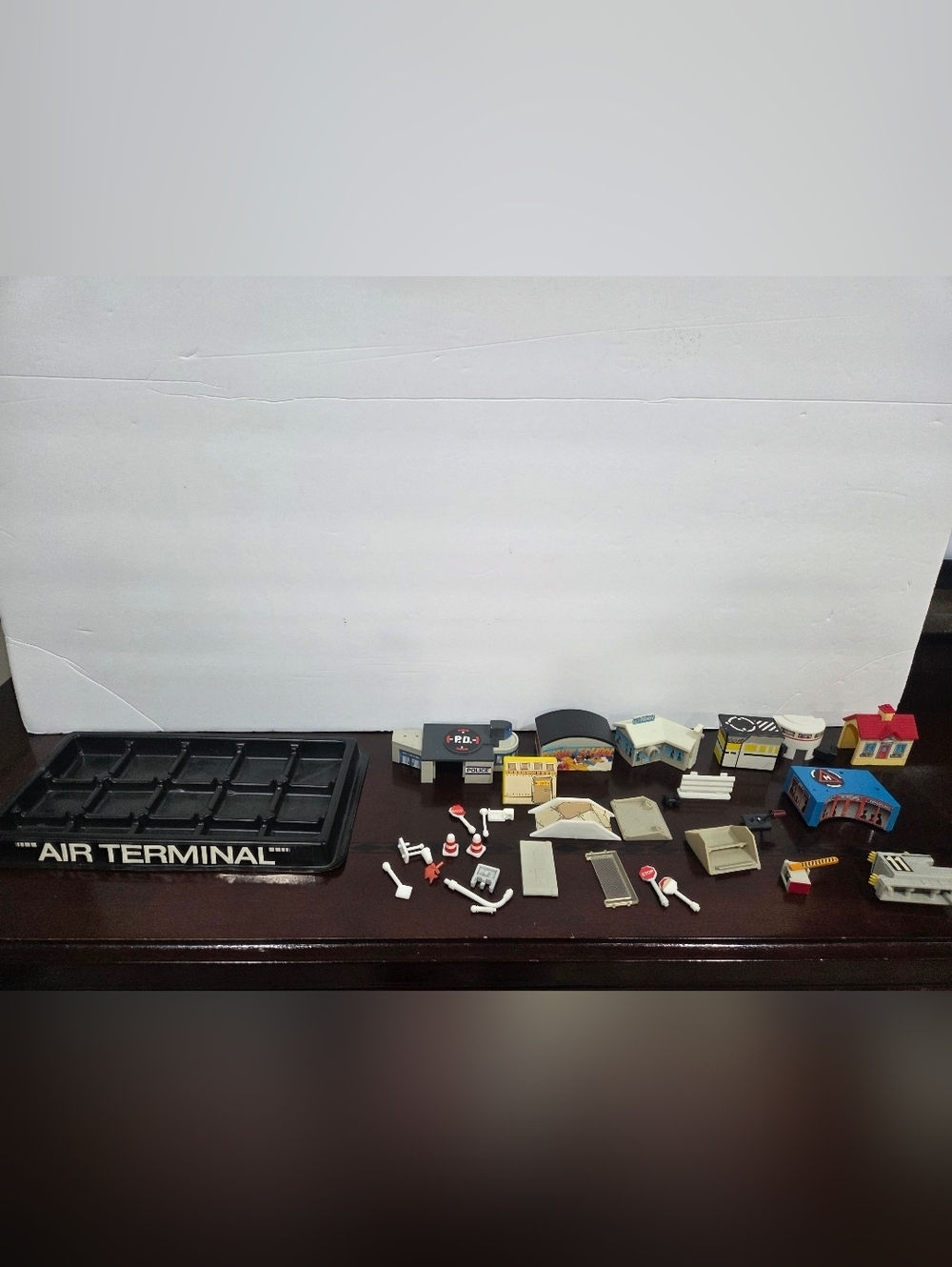 Vtg.Galoob Micro Mashines Playset Pieces - Black Base with Mini Buildings